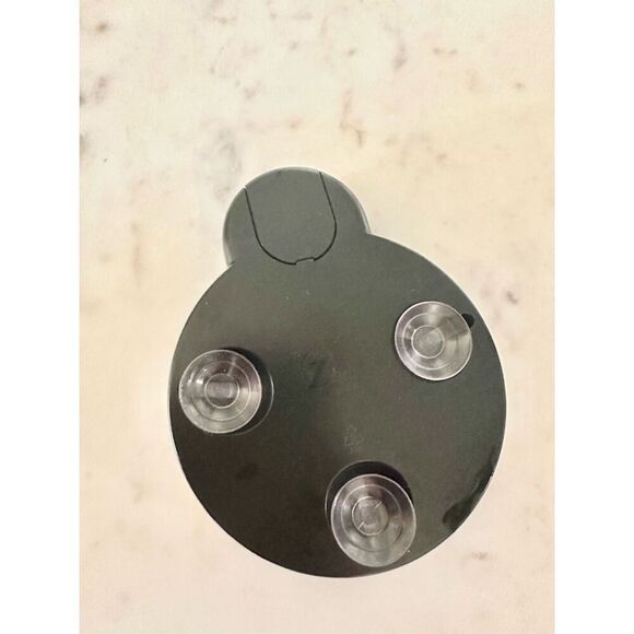 Small suction cup black mirror ￼ - Picture 2 of 2